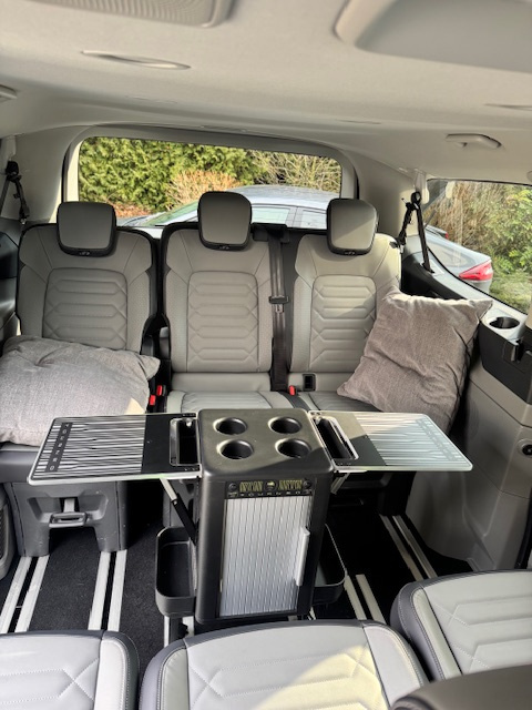 BOX TABLE für CAR do Ford Tourneo Custom BOX TABLE für CAR do Ford Tourneo Custom