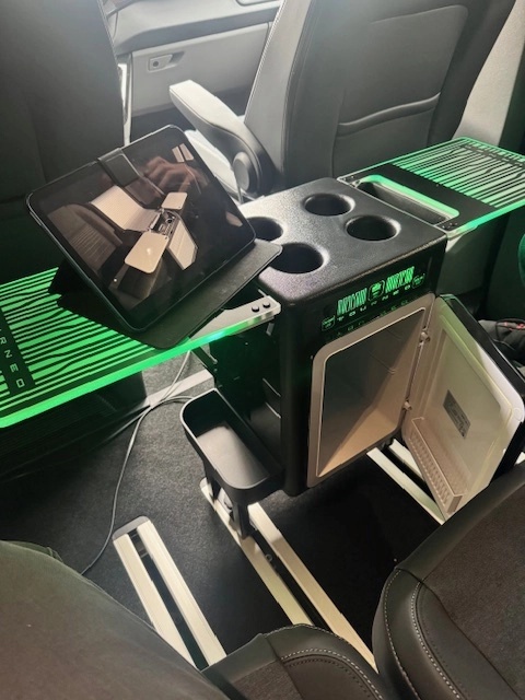 BOX TABLE for CAR do Ford Tourneo Custom z lodówką BOX TABLE for CAR do Ford Tourneo Custom z lodówką